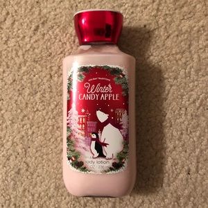WINTER CANDY APPLE BATH & BODY WORKS